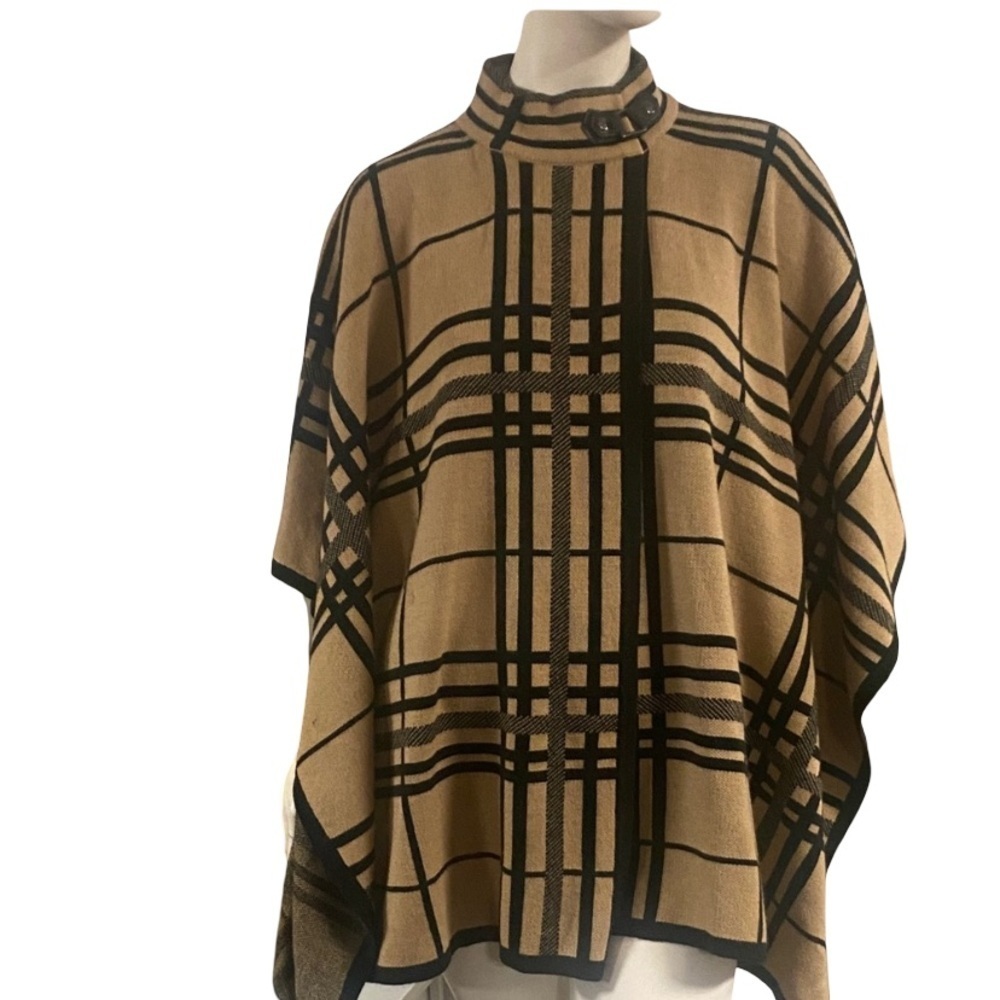 Chicos Plaid Poncho with Black Trim OS